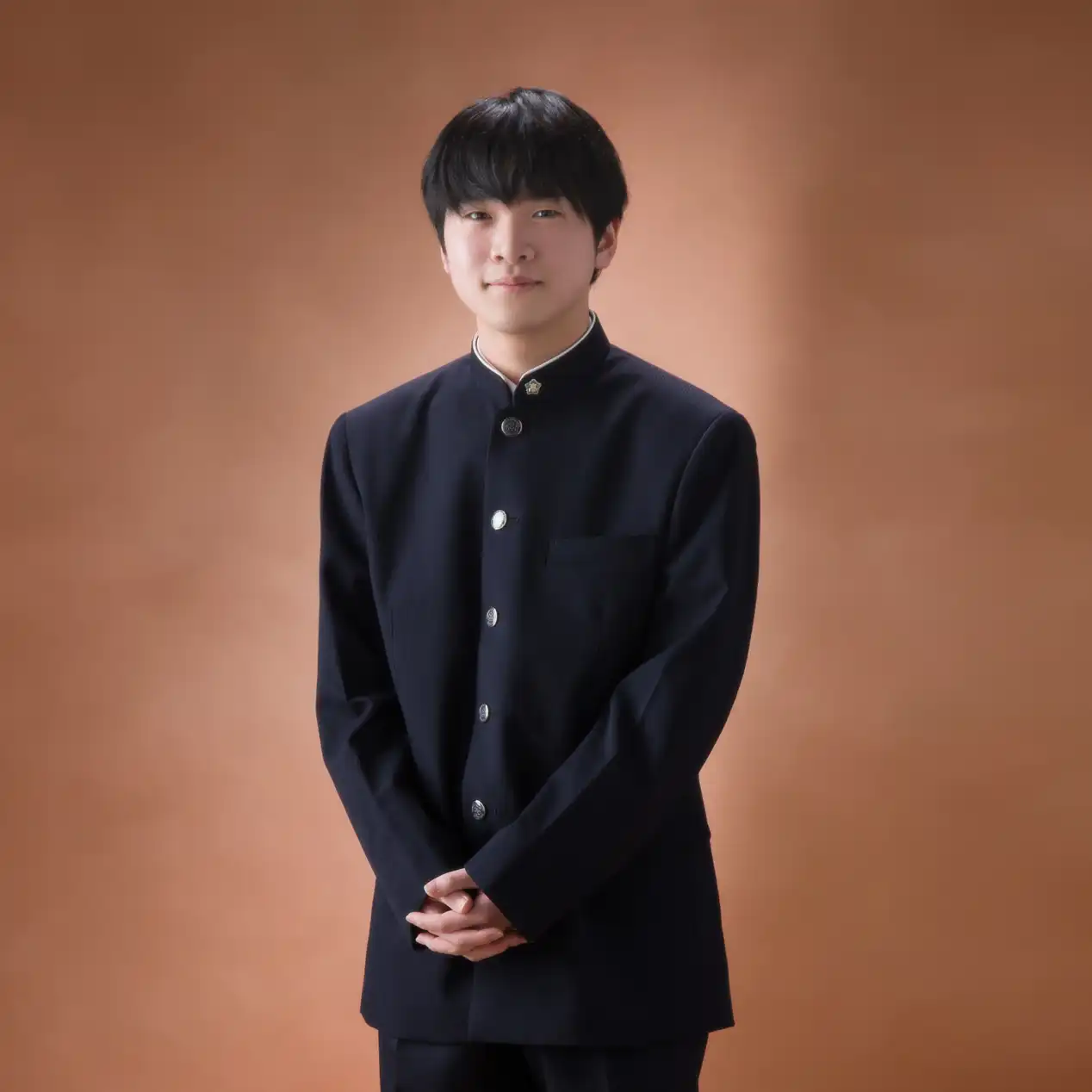 制服姿の入学記念写真